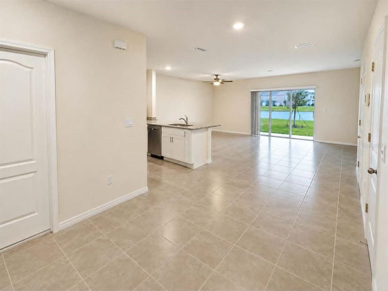 Spacious, unfurnished interior of a new home in Rivers Edge, Edgewater (Image 30).