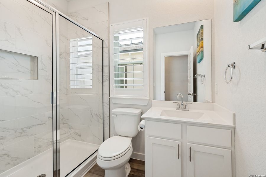 Furnished interior view inside a new home in Weltner Farms 50’s, New Braunfels (Image 16).