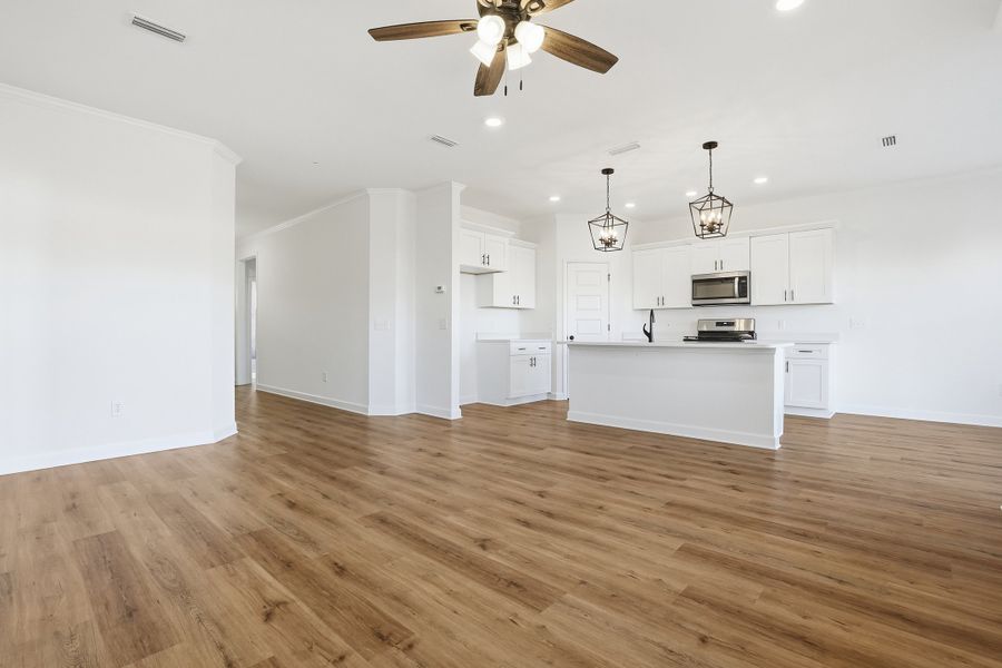 Spacious, unfurnished interior of a new home in Southern Day Chateau, Baker (Image 24).