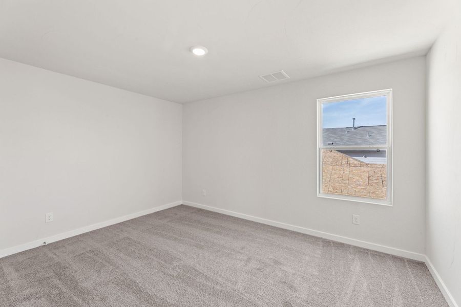 Representative unfurnished interior of a home built from the Hondo by Hakes Brothers in Highland Ridge, New Braunfels (Image 21). Representative unfurnished interior of a home built from the Hondo by Hakes Brothers in Highland Ridge, New Braunfels (Image 21).