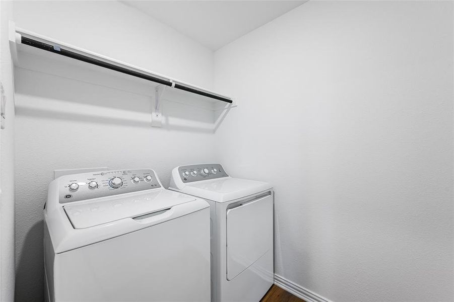Furnished interior view inside a new home in River Ridge, Crandall (Image 6). Furnished interior view inside a new home in River Ridge, Crandall (Image 6).