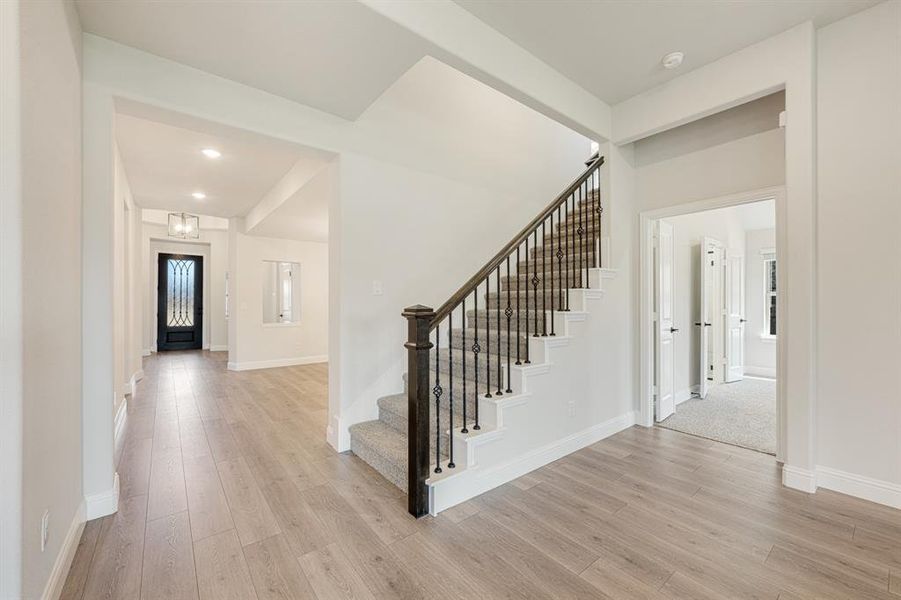Spacious, unfurnished interior of a new home in Eagle Glen 50, Alvarado (Image 26). Spacious, unfurnished interior of a new home in Eagle Glen 50, Alvarado (Image 26).