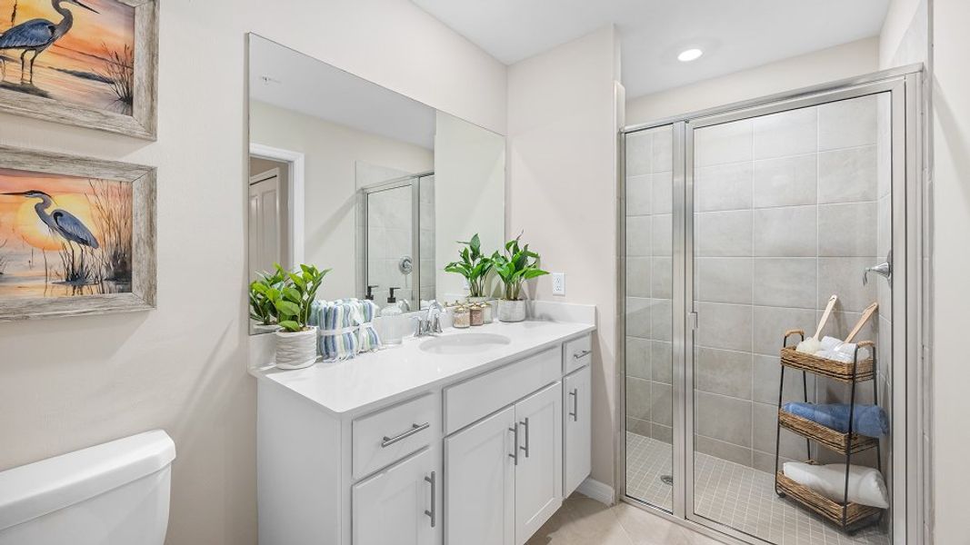 0072 Birkdale Owners Bath 1of2 Base2