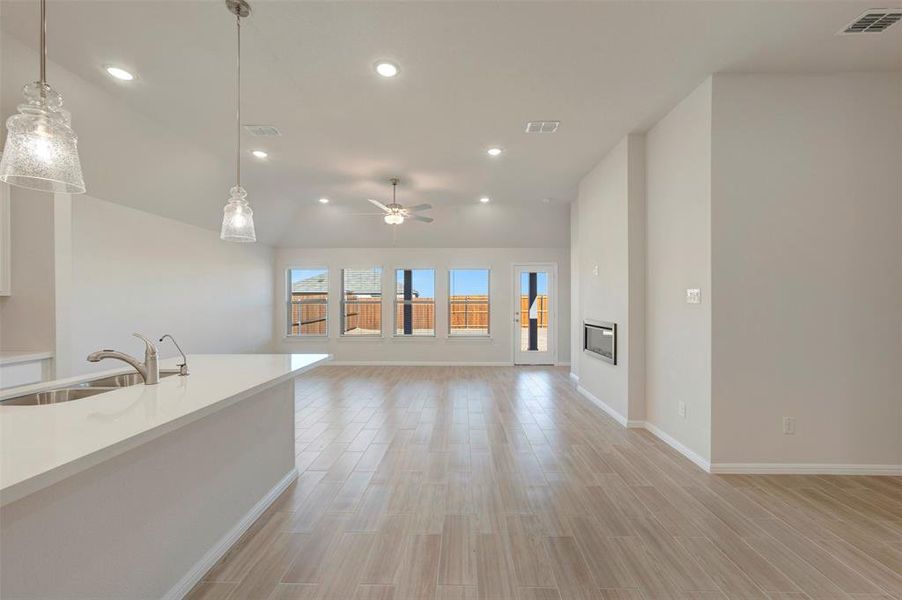 Spacious, unfurnished interior of a new home in Verandah, Royse City (Image 30).