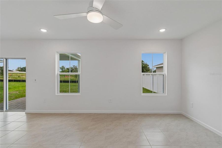 Spacious, unfurnished interior of a new home in Aspire at Canter Creek, Davenport (Image 30). Spacious, unfurnished interior of a new home in Aspire at Canter Creek, Davenport (Image 30).
