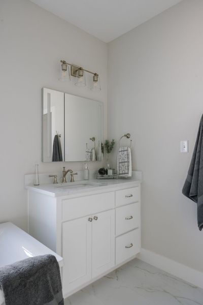 Representative furnished interior of a home built from the The Ellen II by Reece Homes in Greens Prairie Reserve, College Station (Image 22). Representative furnished interior of a home built from the The Ellen II by Reece Homes in Greens Prairie Reserve, College Station (Image 22).