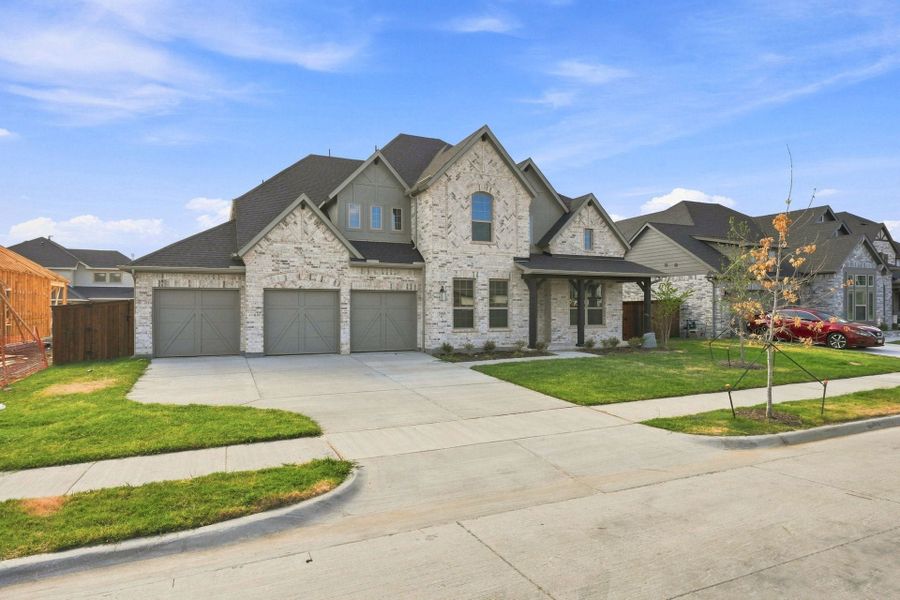 5br New Home in Mansfield, TX.  - Slide 3