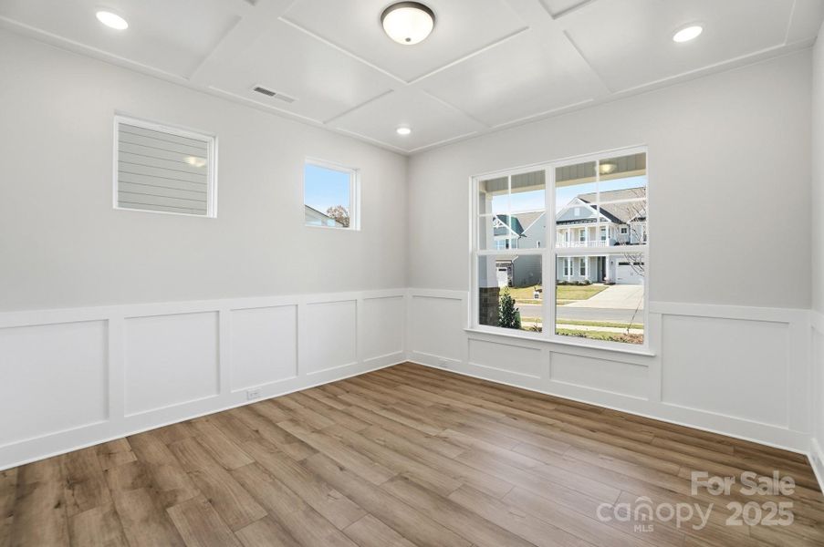 Spacious, unfurnished interior of a new home in Summerlin, Mooresville (Image 36).