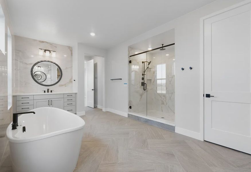 Homesite 3706 Primary Bath - 9 of 14