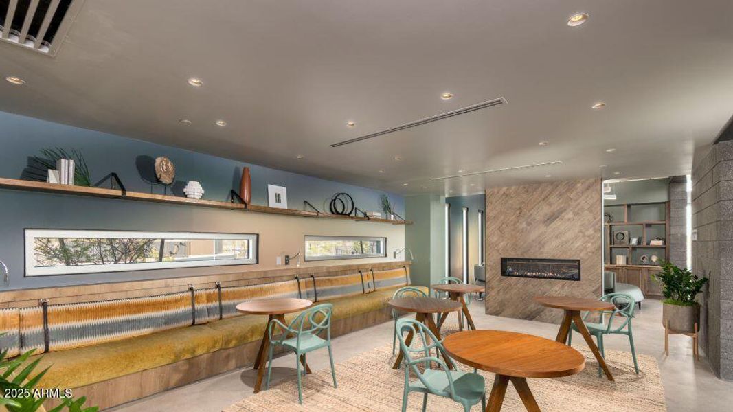 MysticClubhouse_MSP3296