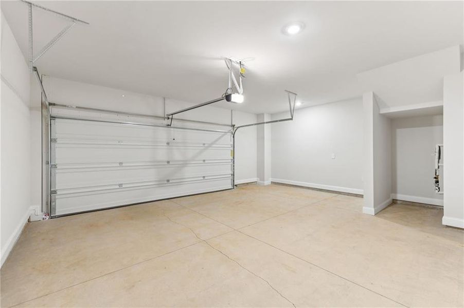 Spacious, unfurnished interior of a new home in , Lawrenceville (Image 39). Spacious, unfurnished interior of a new home in , Lawrenceville (Image 39).