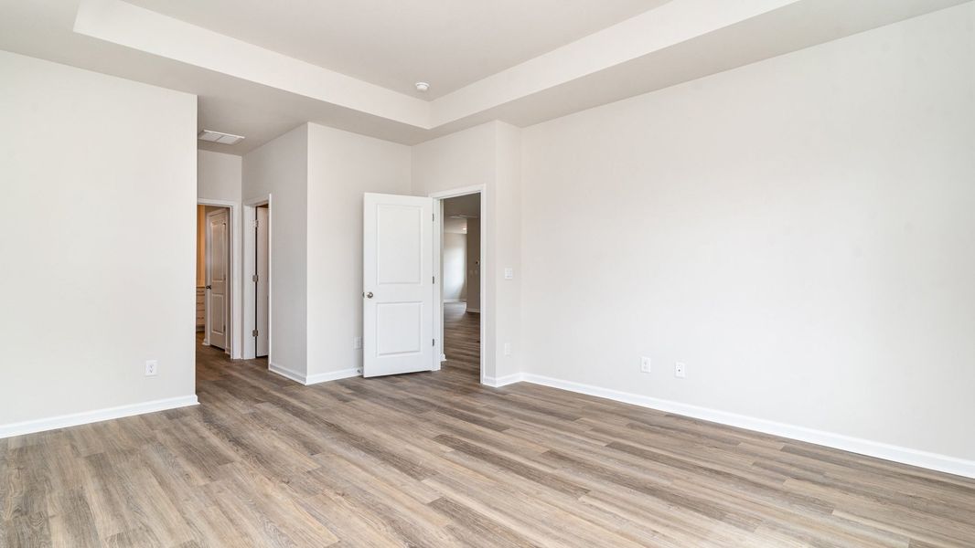 Representative unfurnished interior of a home built from the TRIVECTA by D.R. Horton in Shell Pointe, Gilbert (Image 14).