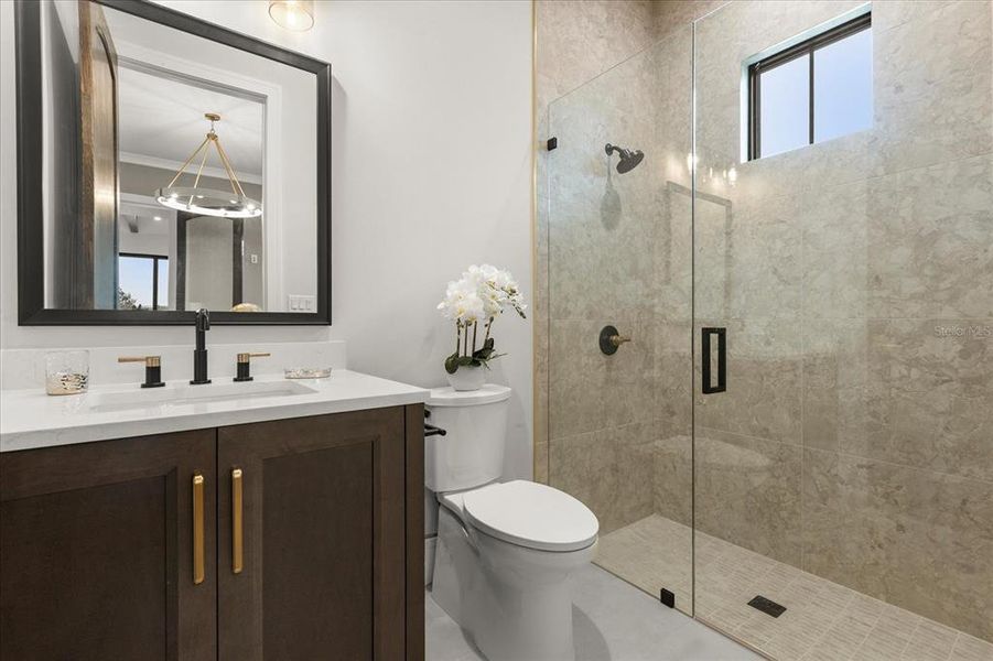 Furnished interior view inside a new home in , Montverde (Image 18).