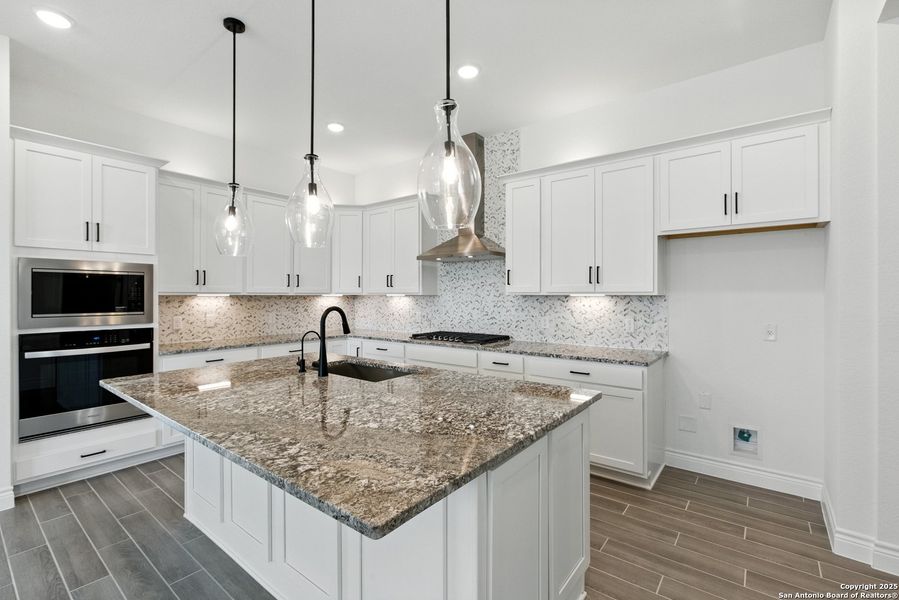 Furnished interior view inside a new home in Bison Ridge, San Antonio (Image 5). Furnished interior view inside a new home in Bison Ridge, San Antonio (Image 5).