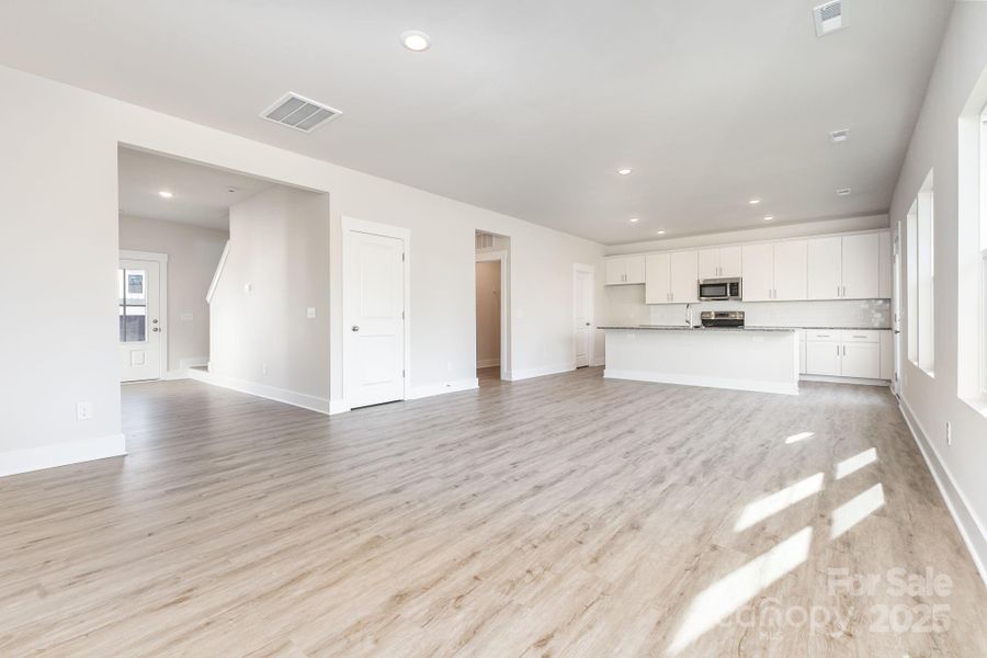 Spacious, unfurnished interior of a new home in , Mooresville (Image 14).