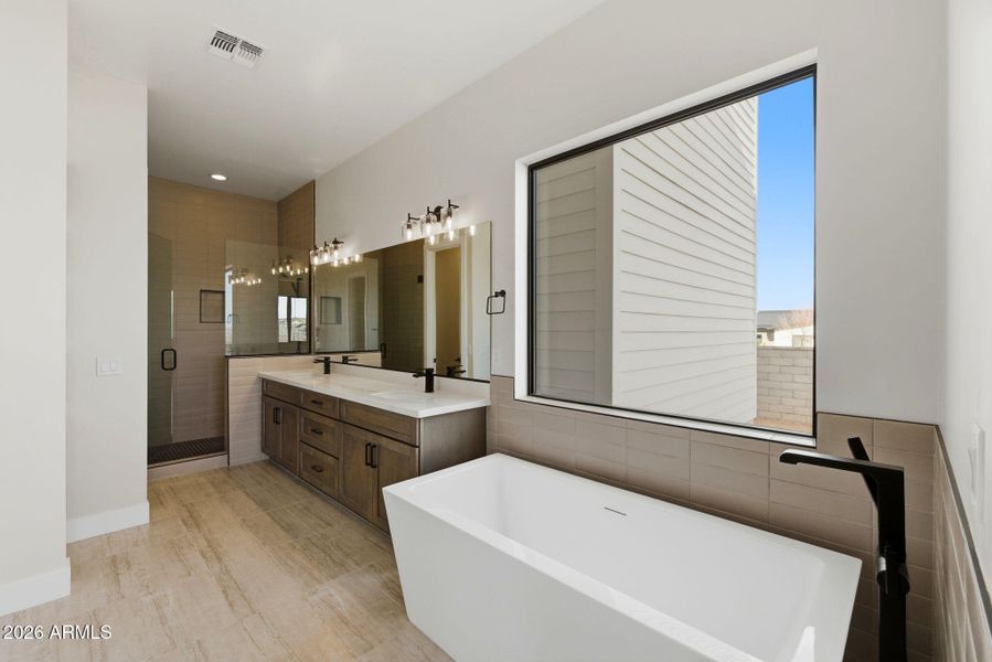 24-Primary Bathroom (1) 24-Primary Bathroom (1)