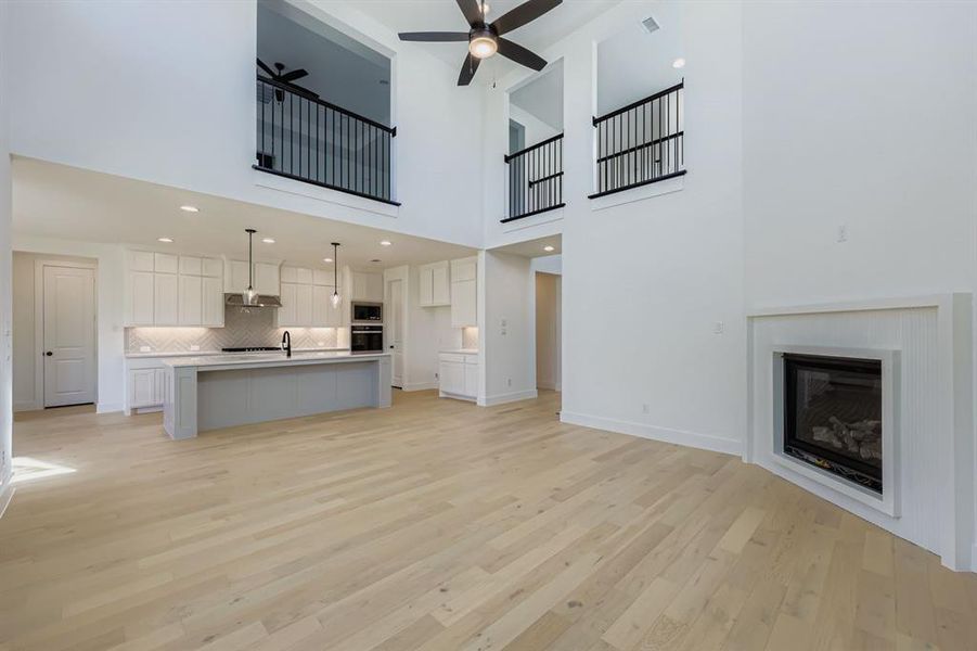 Spacious, unfurnished interior of a new home in BridgeWater 60s, Midlothian (Image 21).