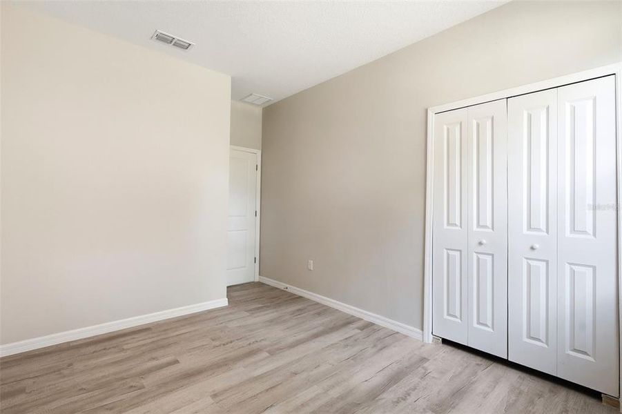 Spacious, unfurnished interior of a new home in , Eustis (Image 24).