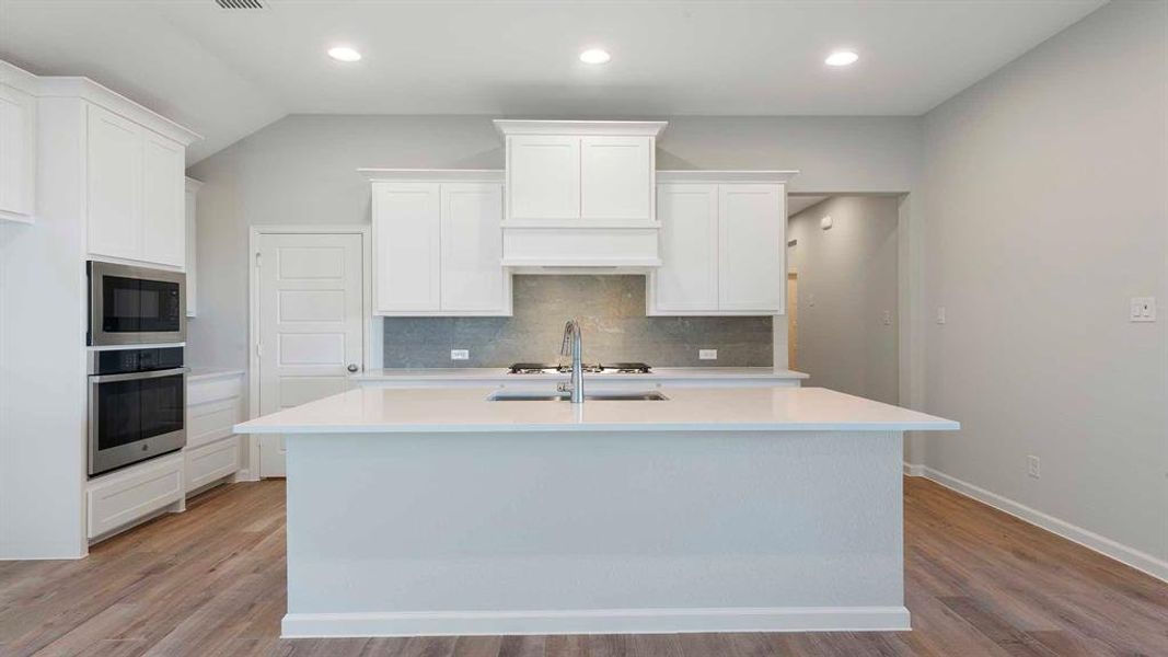 Furnished interior view inside a new home in Avondale, Fate (Image 9).