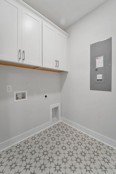 Spacious, unfurnished interior of a new home in , Johns Island (Image 23).