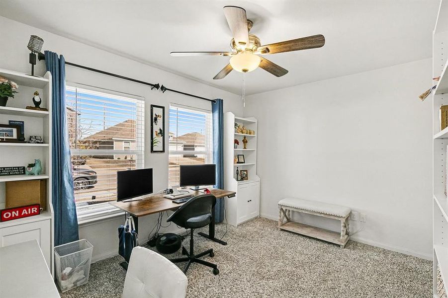 Furnished interior view inside a new home in Logan Square, Fort Worth (Image 32).