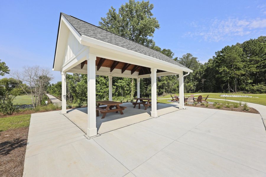 Community amenities in Carolina Groves, Moncks Corner (Image 19).
