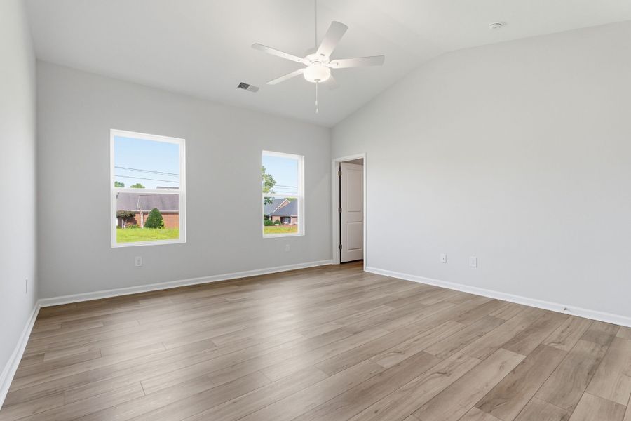 Spacious, unfurnished interior of a new home in Willowbrook, Shelby (Image 11). Spacious, unfurnished interior of a new home in Willowbrook, Shelby (Image 11).