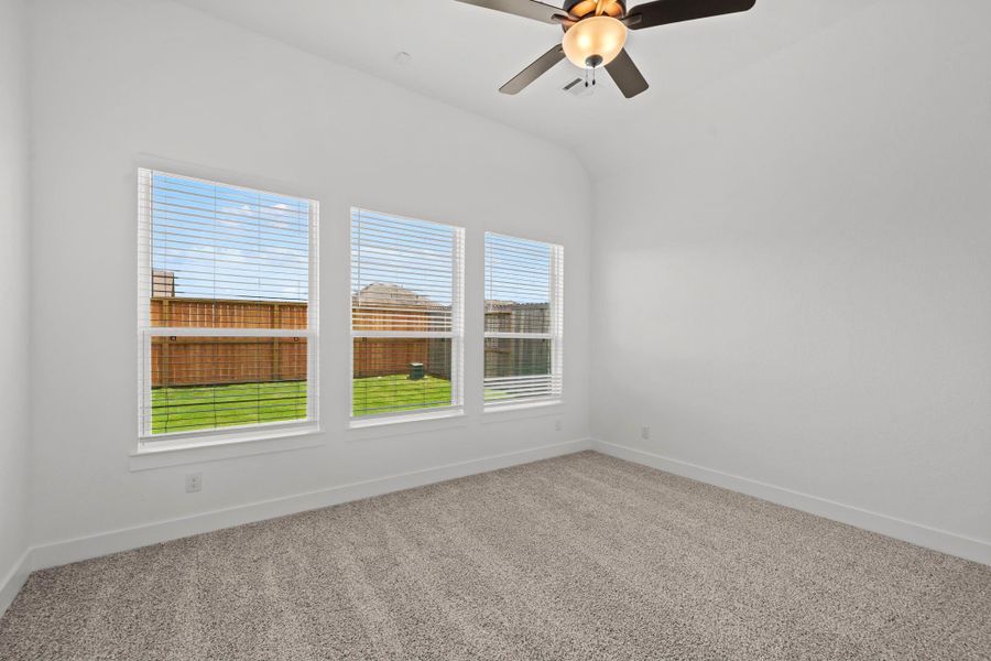 Photos are REPRESENTATIVE of the home /floor plan and are NOT of the actual home.  Selections, features, and room options may vary.