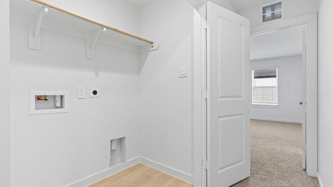 *Elevations, exterior/ interior colors, options, available upgrades that require an additional charge, and standard features will vary in each community and subject change without notice. Call for details. *Elevations, exterior/ interior colors, options, available upgrades that require an additional charge, and standard features will vary in each community and subject change without notice. Call for details.