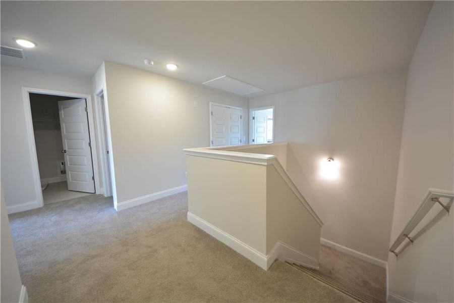 Spacious, unfurnished interior of a new home in Somerset at Riverbrook, Gainesville (Image 21). Spacious, unfurnished interior of a new home in Somerset at Riverbrook, Gainesville (Image 21).