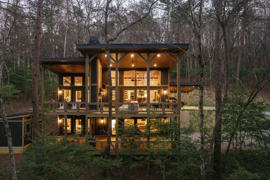 Image 40 of a home in .