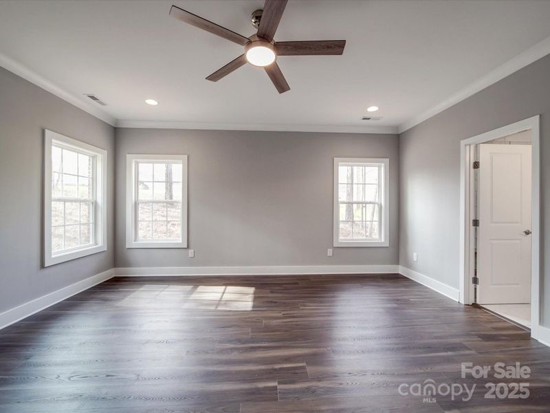 Spacious, unfurnished interior of a new home in , Lancaster (Image 21).