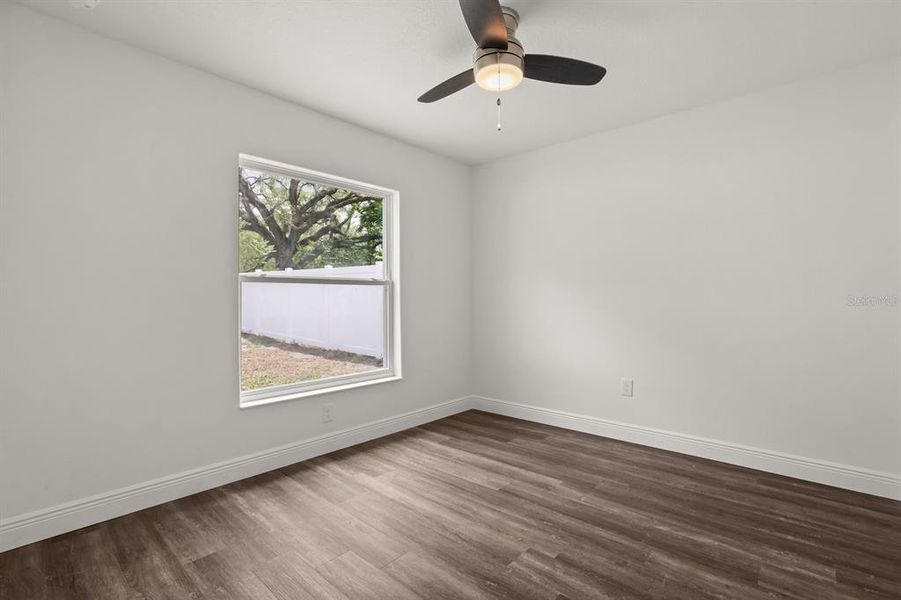 Spacious, unfurnished interior of a new home in , Leesburg (Image 17).