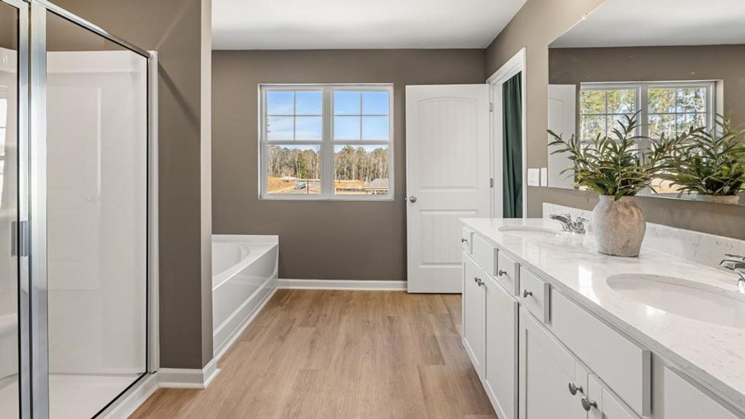 Furnished interior view inside a new home in Pointe Park, Union City (Image 16).
