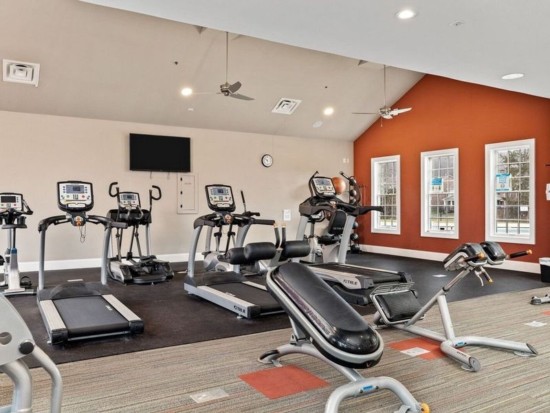 Community amenities in Carellton, Gallatin (Image 49).