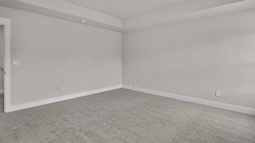 Spacious, unfurnished interior of a new home in The Haven at Indigo Preserve, Leland (Image 27).