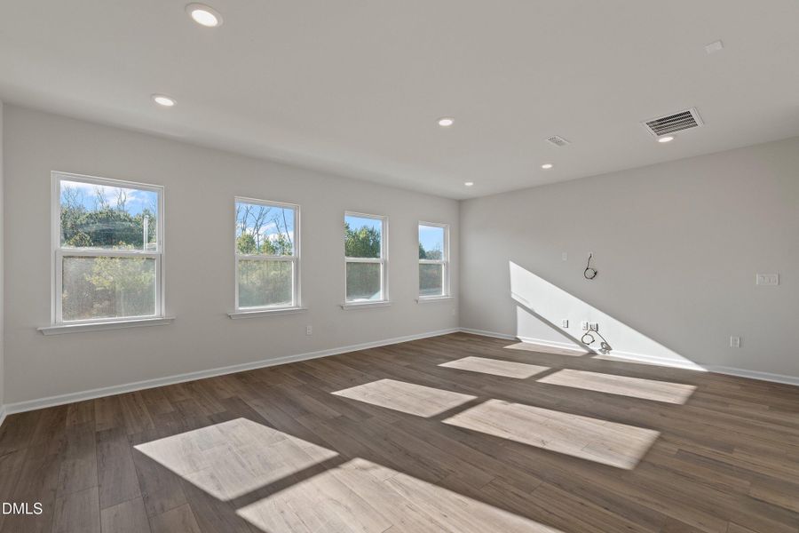 18-7242 Morris Acres Rd_8034