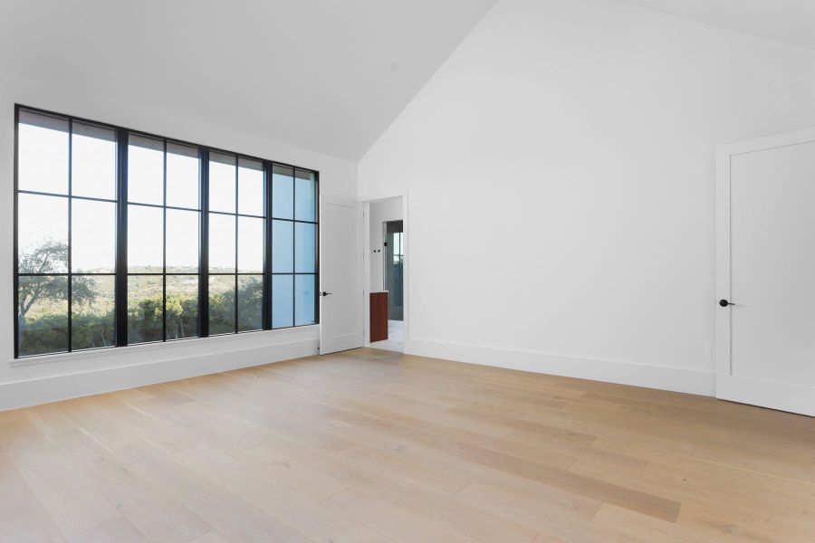 Spacious, unfurnished interior of a new home in , Austin (Image 21).