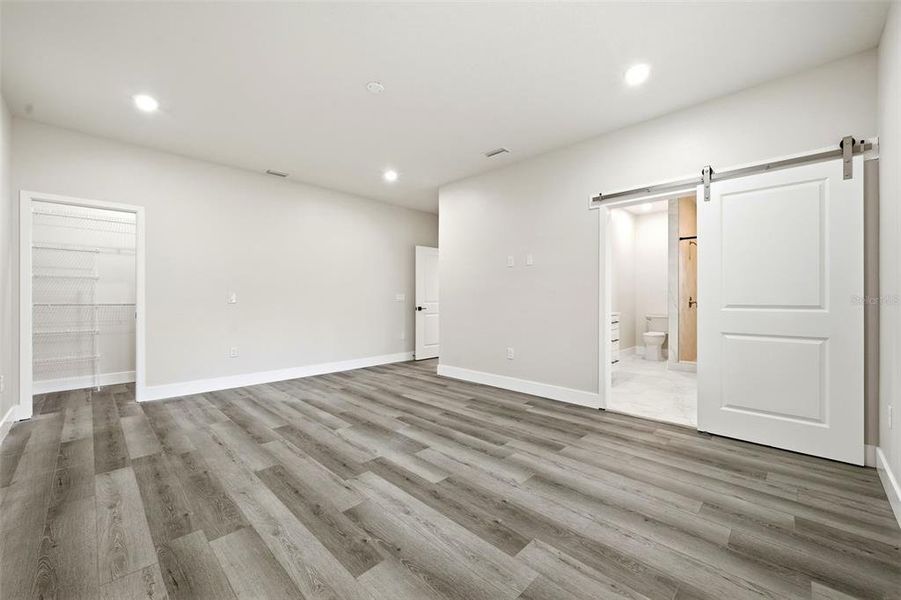 Spacious, unfurnished interior of a new home in , Orlando (Image 19). Spacious, unfurnished interior of a new home in , Orlando (Image 19).