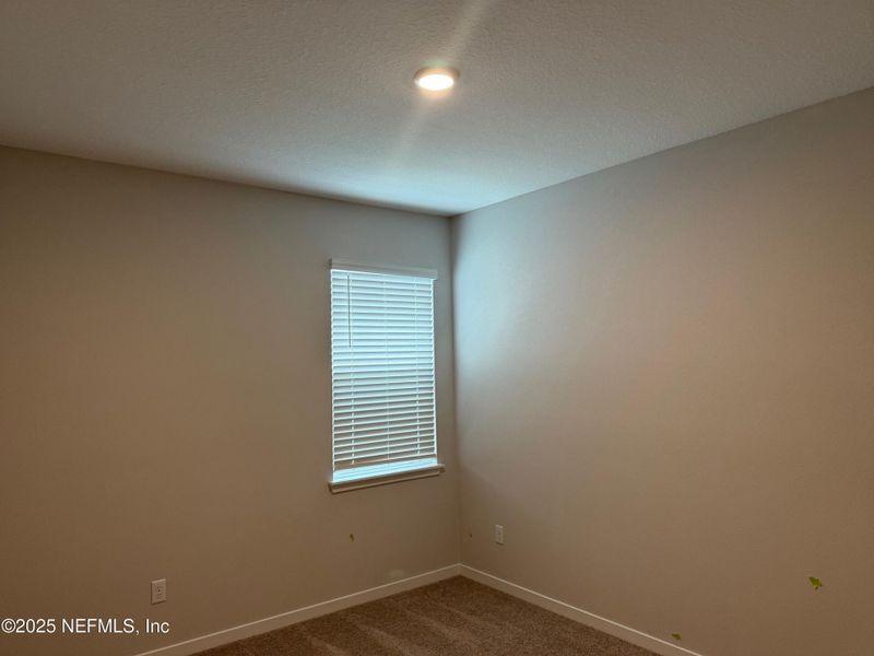 Spacious, unfurnished interior of a new home in The Preserve at Concourse Crossing, Fernandina Beach (Image 11).