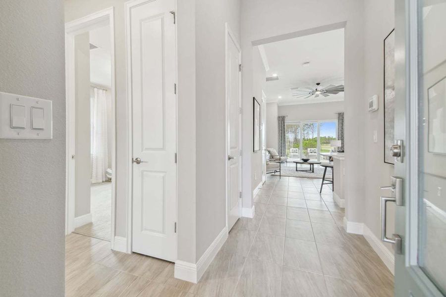Representative unfurnished interior of a home built from the 50' Sweetwater by William Ryan Homes in Tamarack at Two Rivers, Zephyrhills (Image 22).