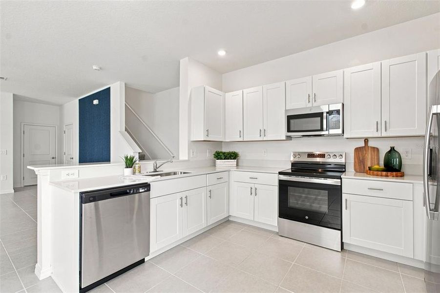 Furnished interior view inside a new home in , Zephyrhills (Image 6).