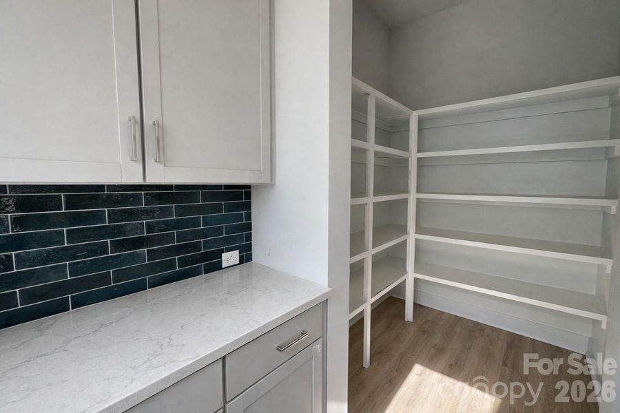 Impressive Gourmet Kitchen