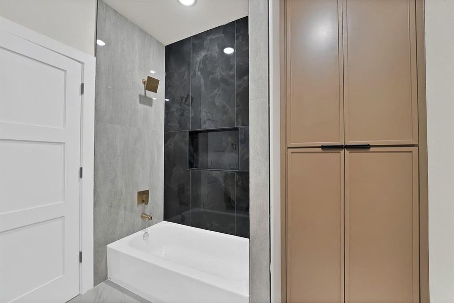 Furnished interior view inside a new home in , Fort Worth (Image 13).