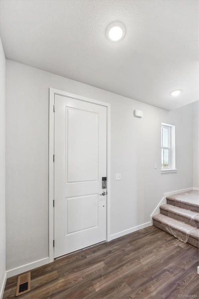 Spacious, unfurnished interior of a new home in Sweetgrass, Dacono (Image 24).