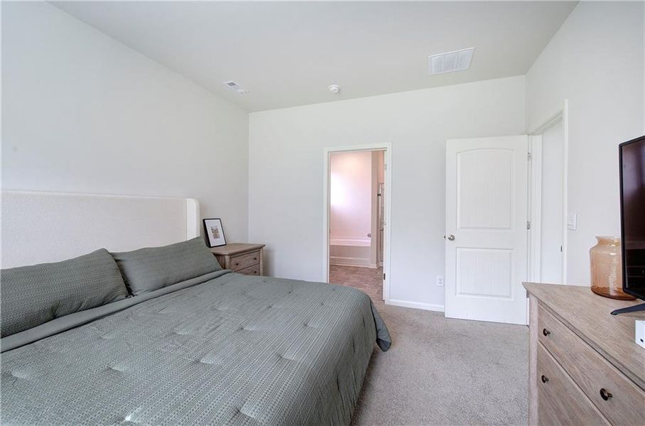 Furnished interior view inside a new home in , Cartersville (Image 34).