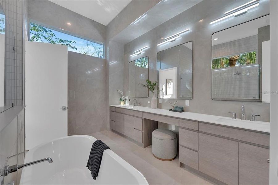 Furnished interior view inside a new home in , Sarasota (Image 15).