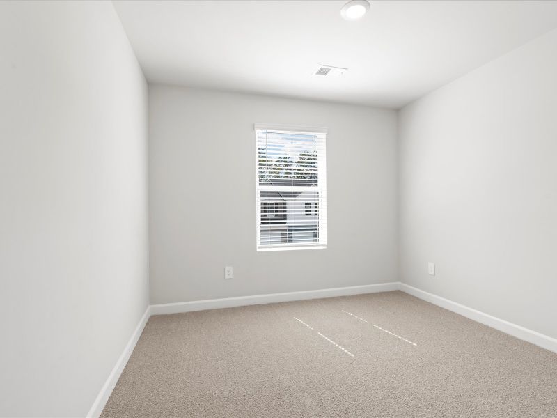 Spacious, unfurnished interior of a new home in Valentine Townes, Greer (Image 16).