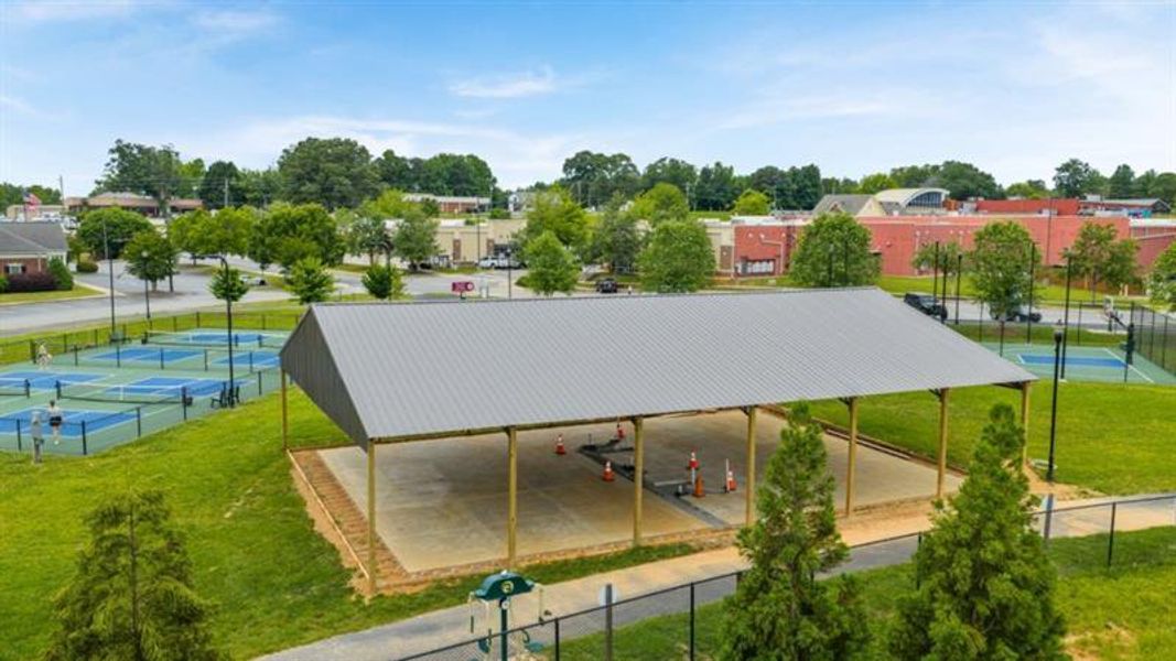 Community amenities in Hughes Court, Dawsonville (Image 12). Community amenities in Hughes Court, Dawsonville (Image 12).