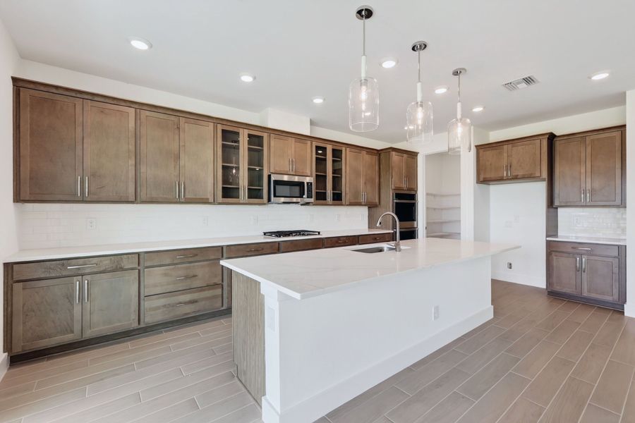 Representative furnished interior of a home built from the Jasper by William Ryan Homes in The Sanctuary – Royal Collection, Punta Gorda (Image 5).